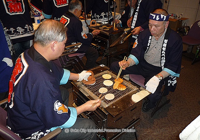 3. Soka Senbei