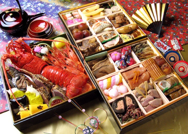 1. What’s the meaning behind the traditional New Year’s holiday food?