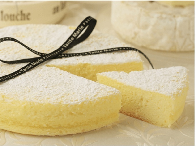 4. Camembert Cheese Souffles จากร้าน Tante Marie (1,296 เยน)