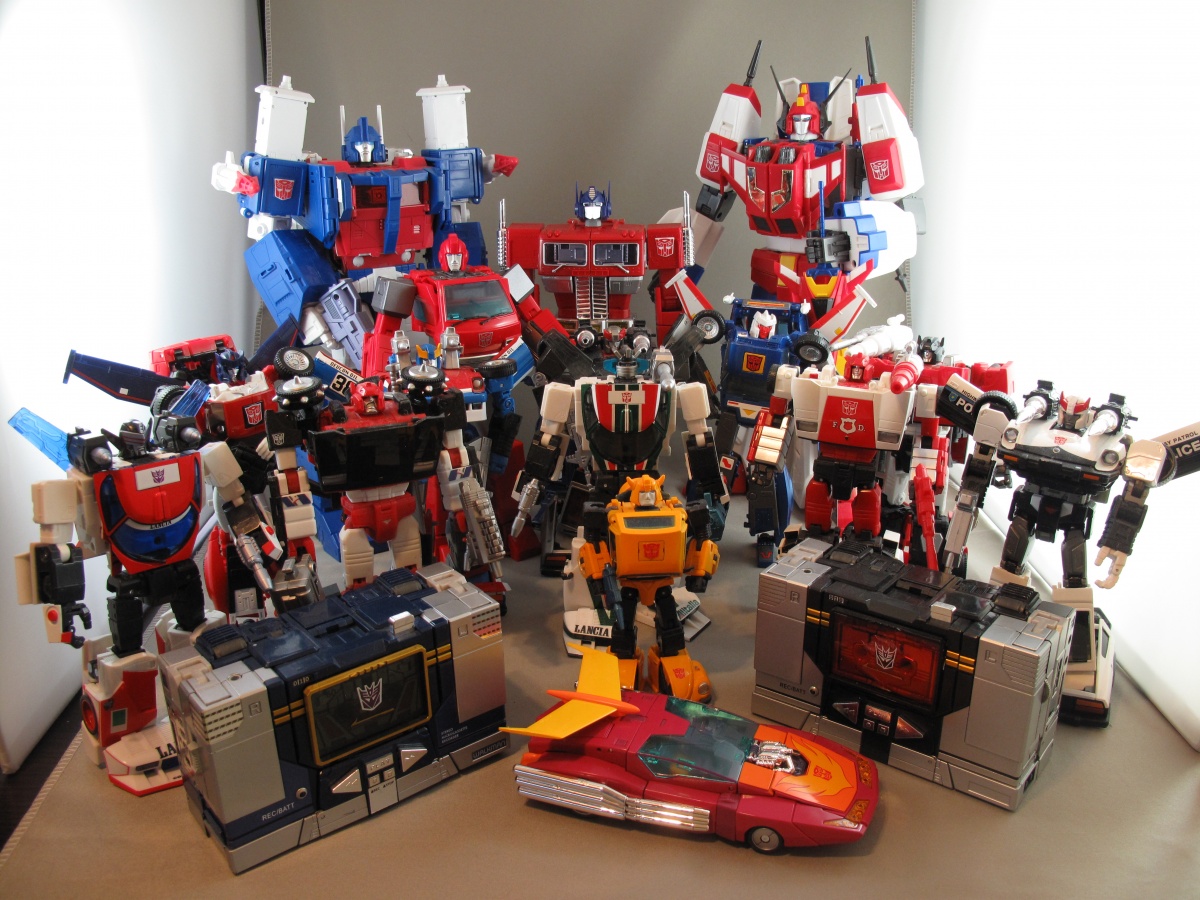 5. Masterpiece Line vs Hasbro Exclusives