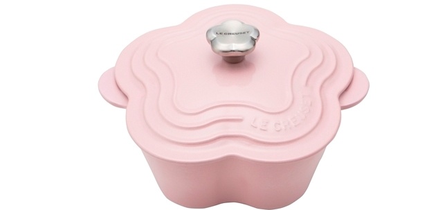 Cocotte Fleur with Flower-Shaped Knob (¥35,640 [$317.84])