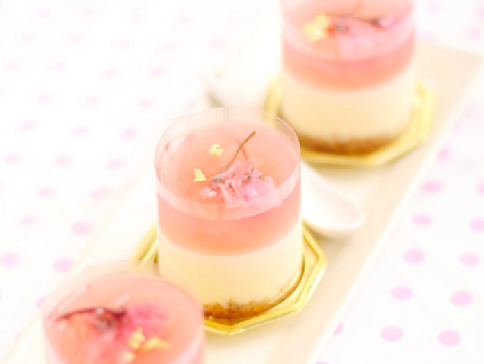 9. Sakura Rare Cheese Dessert