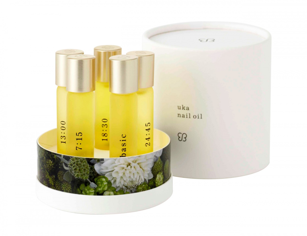 3. น้ำมันบำรุงเล็บ uka nail oil