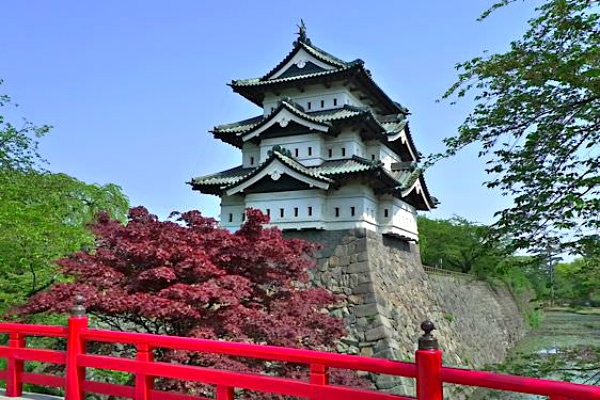 6. Hirosaki Castle (Hirosaki City, Aomori, ☆☆☆☆☆)
