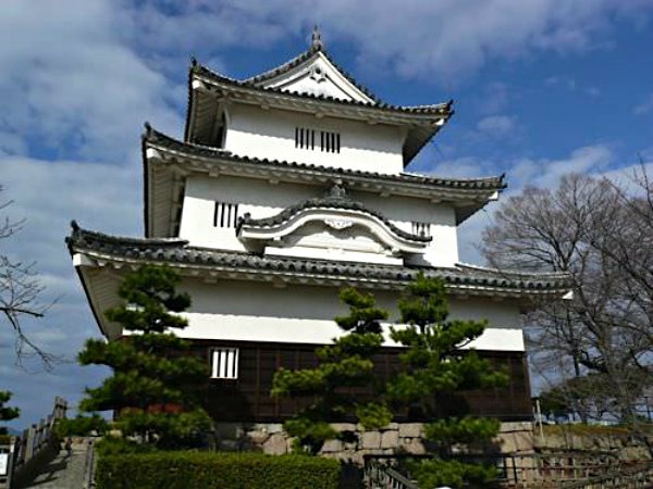 12. Marugame Castle (Marugame City, Kagawa, ☆☆☆☆)