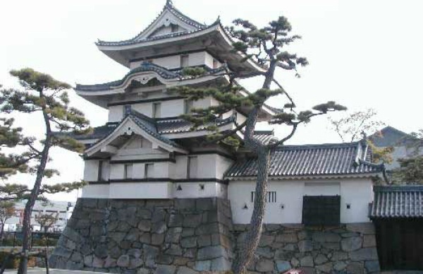 6. Takamatsu Castle (Takamatsu, Kagawa, ☆☆☆)