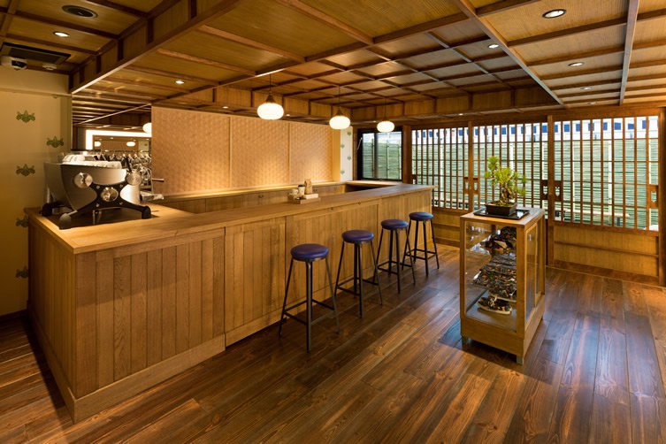 2. Café Kitsuné ของแบรนด์ Kitsune (สถานี Omote-Sando)