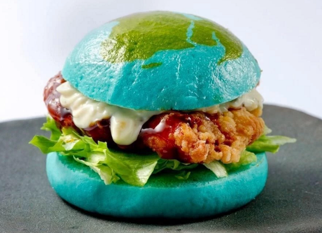 2. Orbi Yokohama — Blue Earth Burger