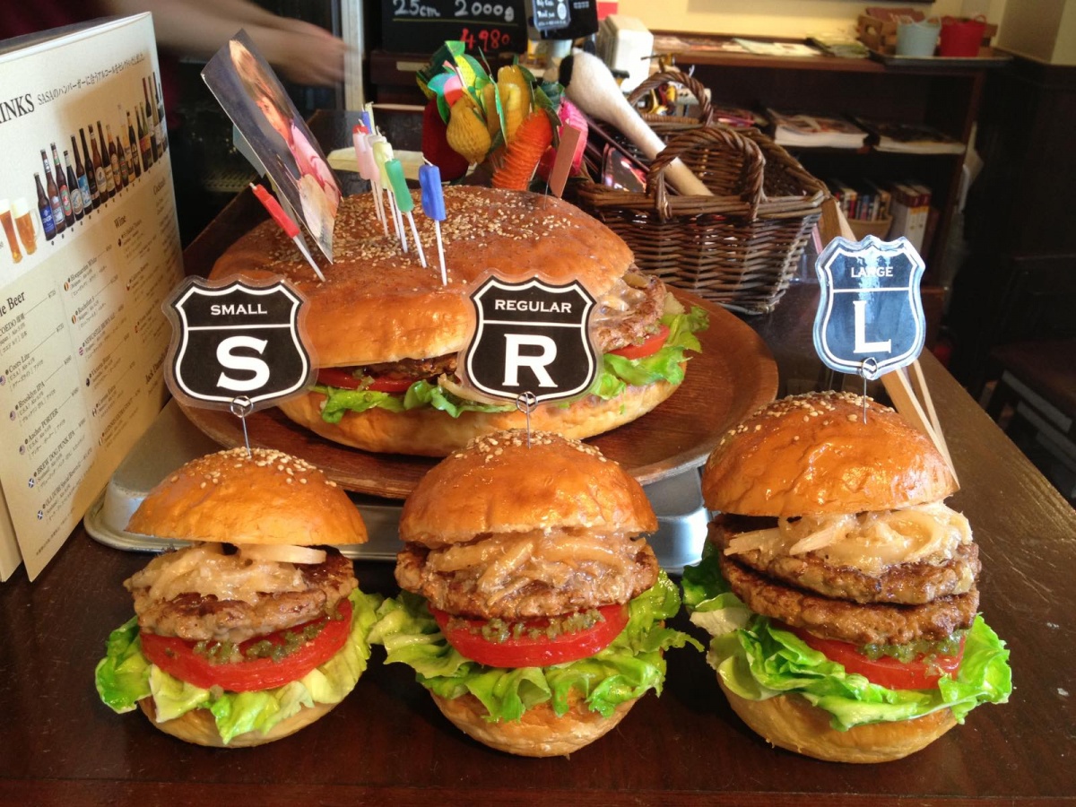 3. Grill Burger Club Sasa — Birthday Burger (Daikanyama)