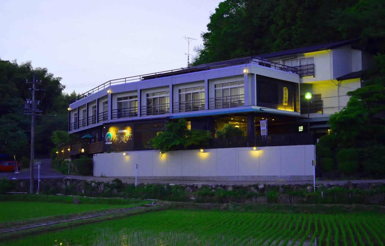 洞窟旅館，另一種獨特的日本風情