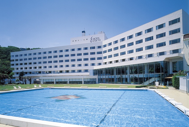 2. Hotel Izukyu (Shizuoka)