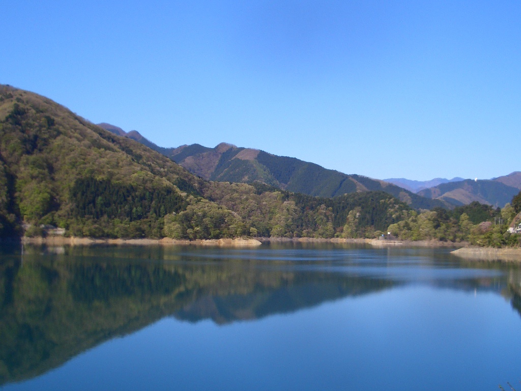 3. ทะเลสาบโอคุทามะ