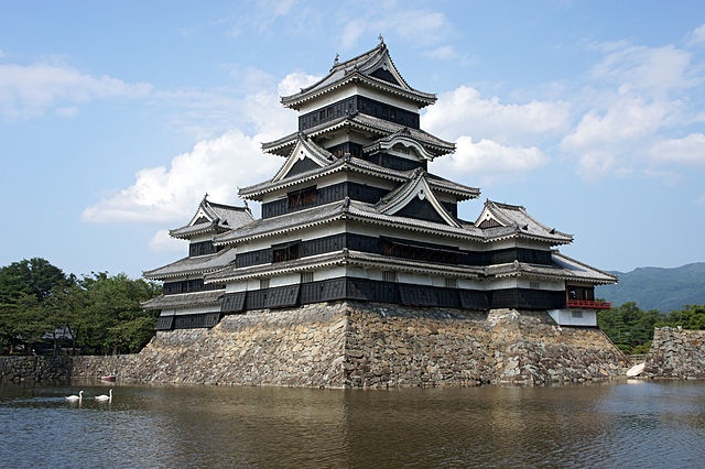 2. Matsumoto Castle (Nagano)