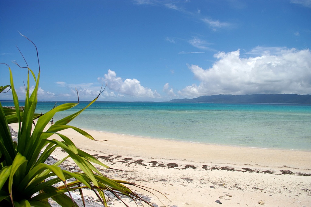 7. Submerge in serenity - Hatoma Jima