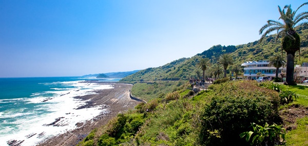 C.從宮崎這一段到另一端的享受之旅路線（宮崎高千穗-日南海岸）