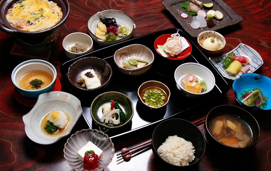 Healthy 'Kaiseki' Cuisine in the Comfort of Your Room