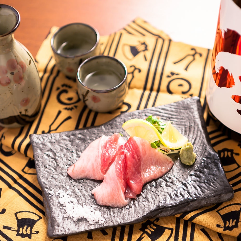 เนื้อส่วนคาง 'คามะโทโร่' ส่วนที่อร่อยกว่าที่คิดของปลามากุโร่