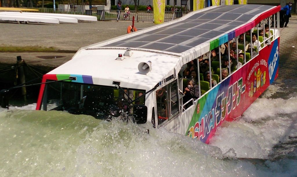 Go 'Deep' in Osaka on an Amphibious Bus Tour