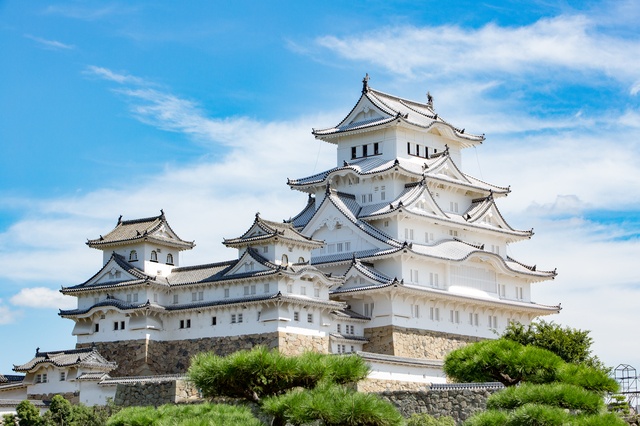 2. Himeji Castle (Hyogo)