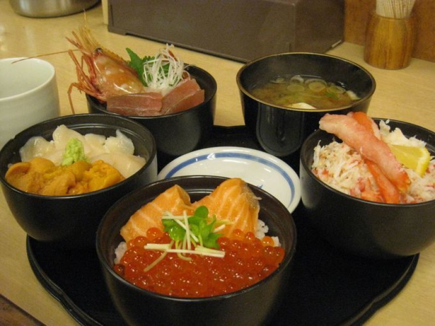 20. Donburi Chaya: Taste a wide variety of seafood