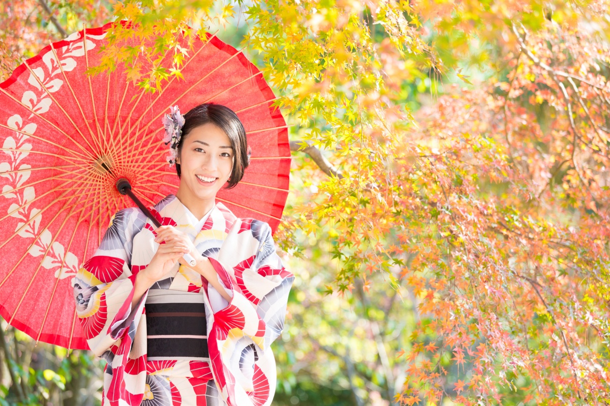 The Culture of the Kimono: Elegant Colors Tell a Story