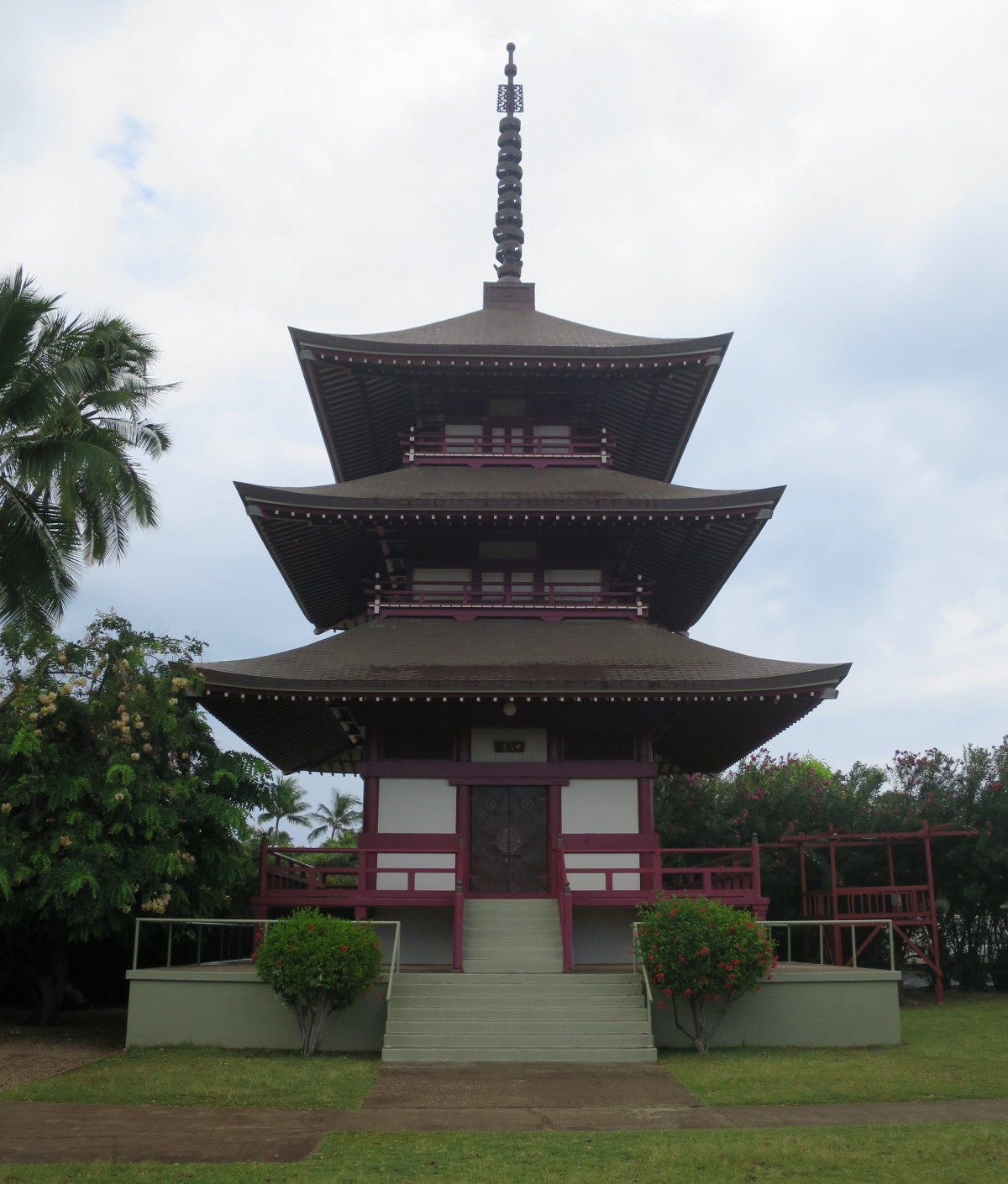 2. Lahaina Jodo Mission (Maui)