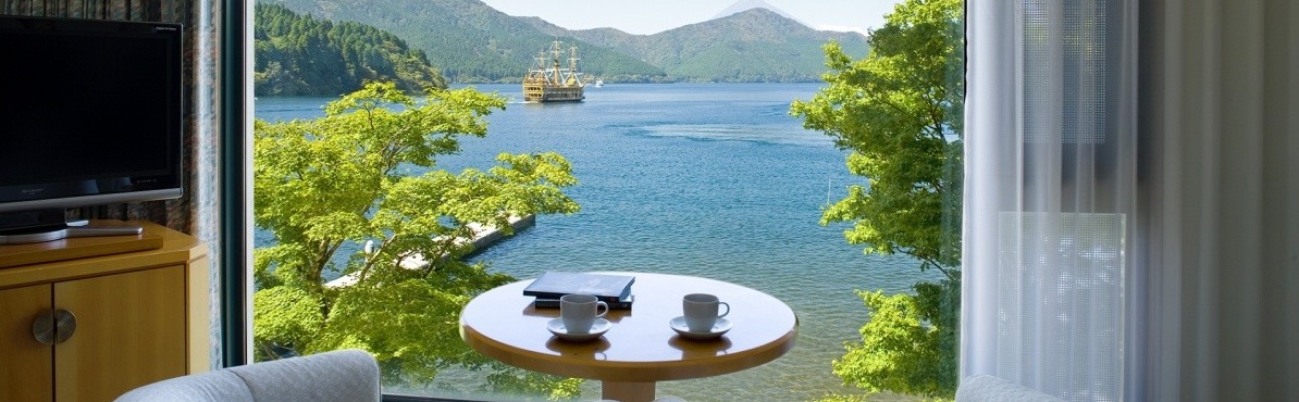 山中湖與湖中屋|箱根富士屋 湖景別館箱根飯店 Fujiya Hotel Lake View Annex Hakone Hotel