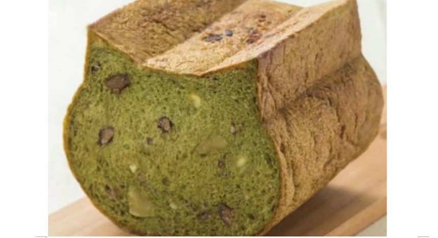 This Matcha Bread Is the Cat's Meow