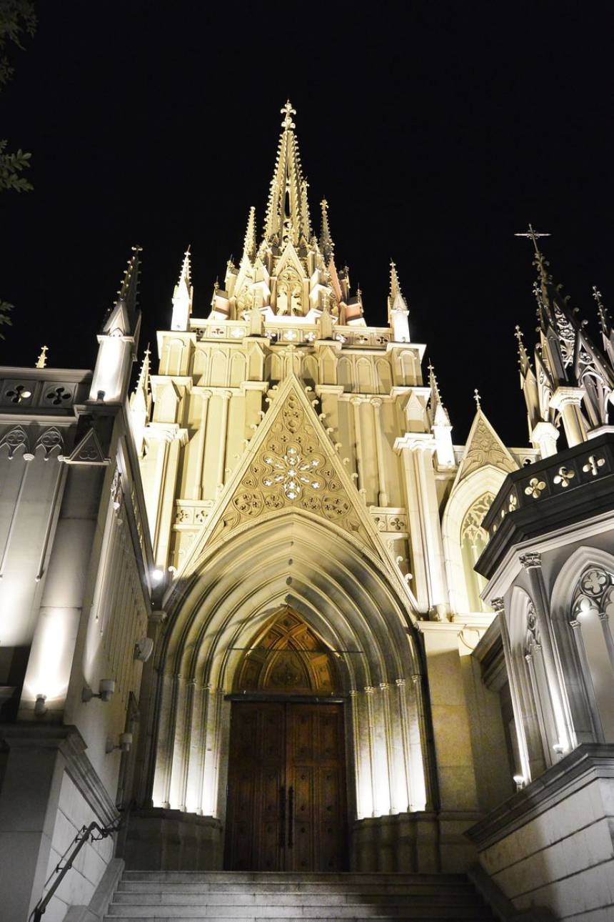 18. Aoyama St. Grace Cathedral - where love is granted