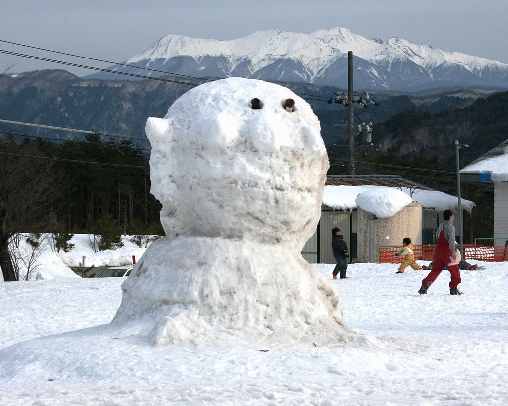 Yuki Daruma: Japanese Snowman