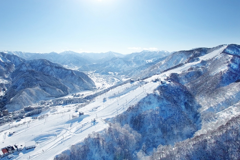 遊樂設施豐富的大型老字號滑雪場【新潟】石內丸山滑雪場