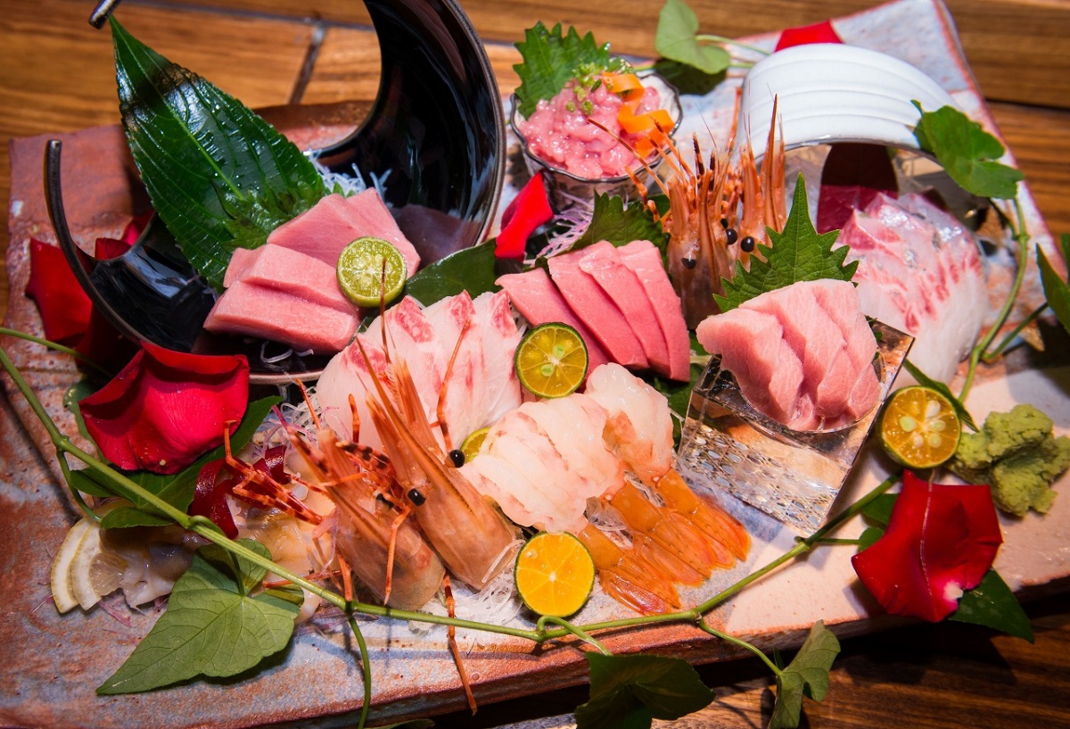 每周从长崎进口蓝鳍金枪鱼--江户前寿司