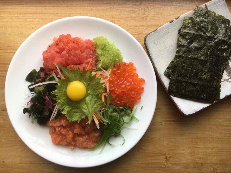 Miho Izakaya — A Full Lineup of Original Dishes