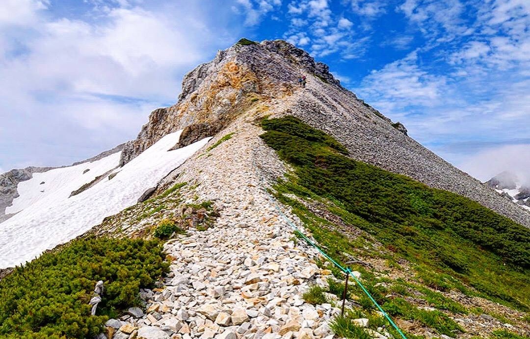 12 Great Hikes in Japan's National Parks