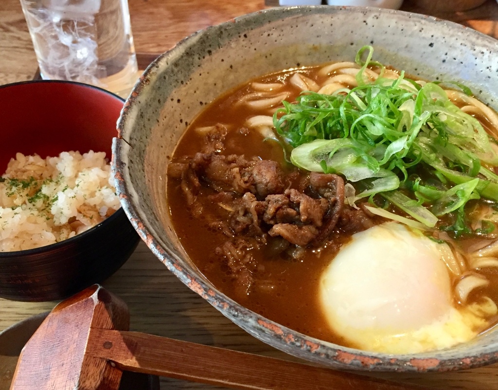 ■用餐時段總是大排長龍的自家製烏龍麵｜山長烏龍麵 (うどん山長)