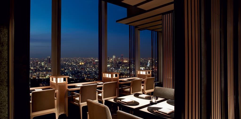屬於成熟大人的浪漫空間｜The Ritz-Carlton The Lobby Lounge & Bar (ザ・ロビーラウンジ)