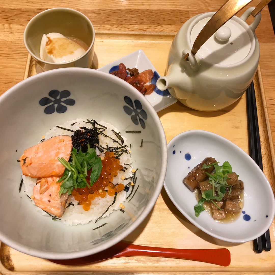 ■ 日本速食料理茶泡饭 — 茶泡饭Ke-en