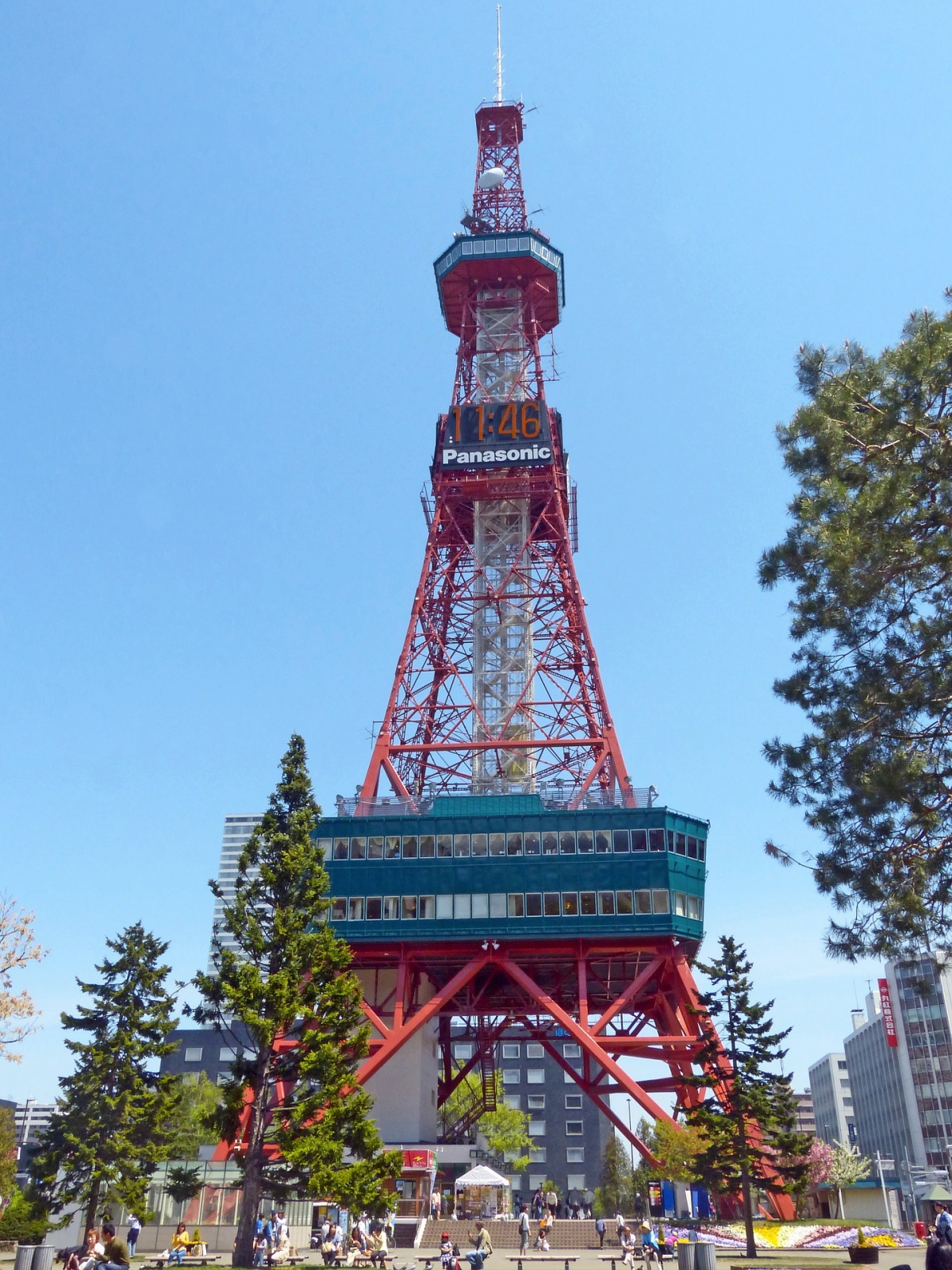 1. ซัปโปโรทีวีทาวเวอร์ (Sapporo TV Tower)