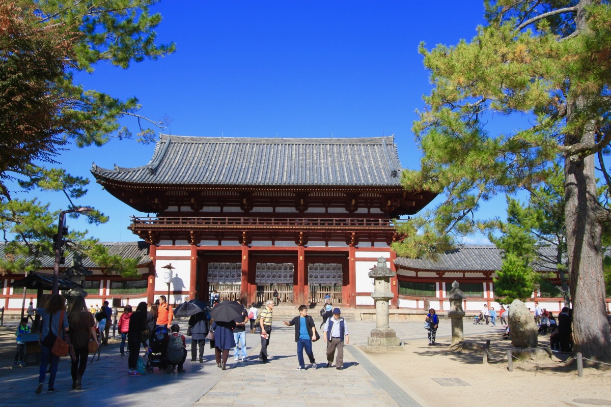 Todai-ji (東大寺)