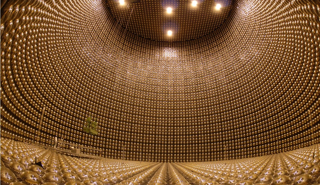 Super-Kamiokande Neutrino Observatory: Masatoshi Koshiba & Takaaki Kajita (Nobel Prize in Physics 2002 & 2015)