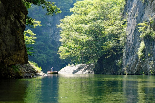 3. 猊鼻溪 (Geibikei Gorge) — 岩手县