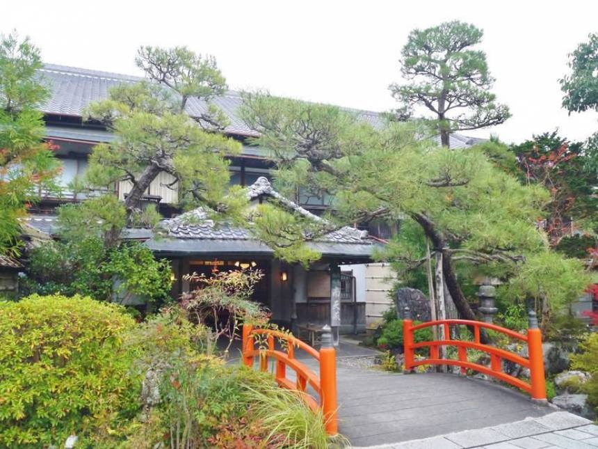 10. Amami Onsen Nanten-en