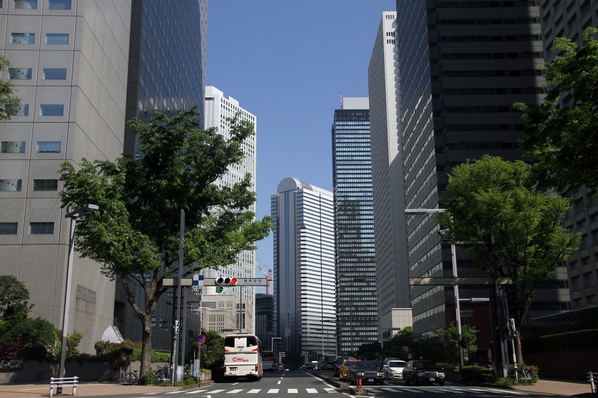 Shinjuku (新宿)