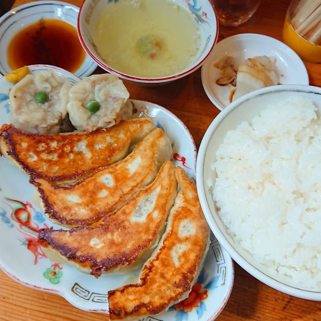 蒜味十足的昭和風味餃子館｜東亭@東池袋