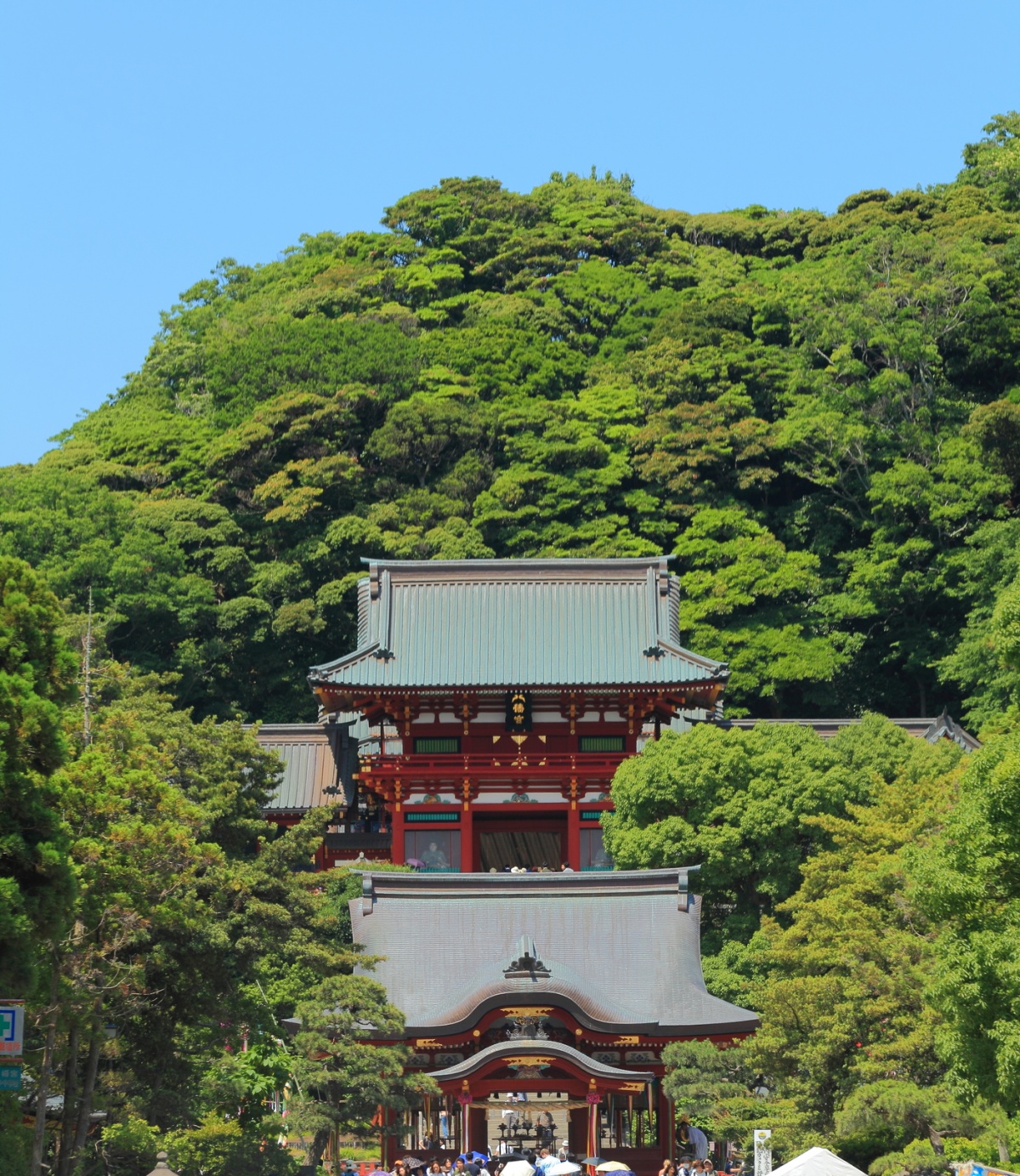 7. ศาลเจ้าสึรุงะโอกะ ฮาจิมังกู  (Tsurugaoka Hachimangu Shrine)