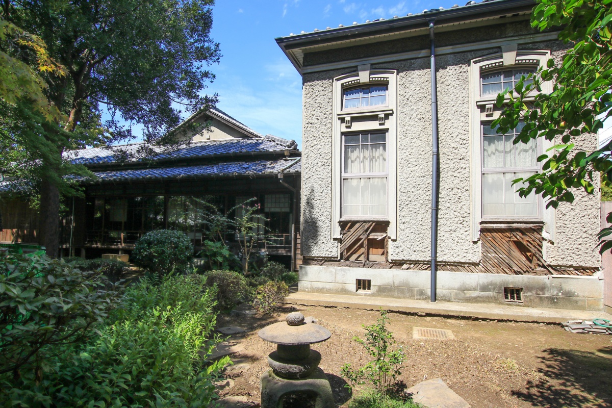 10. บ้านนัทสึเมะ โซเซกิ (Natsume Soseki Memorial Hall)