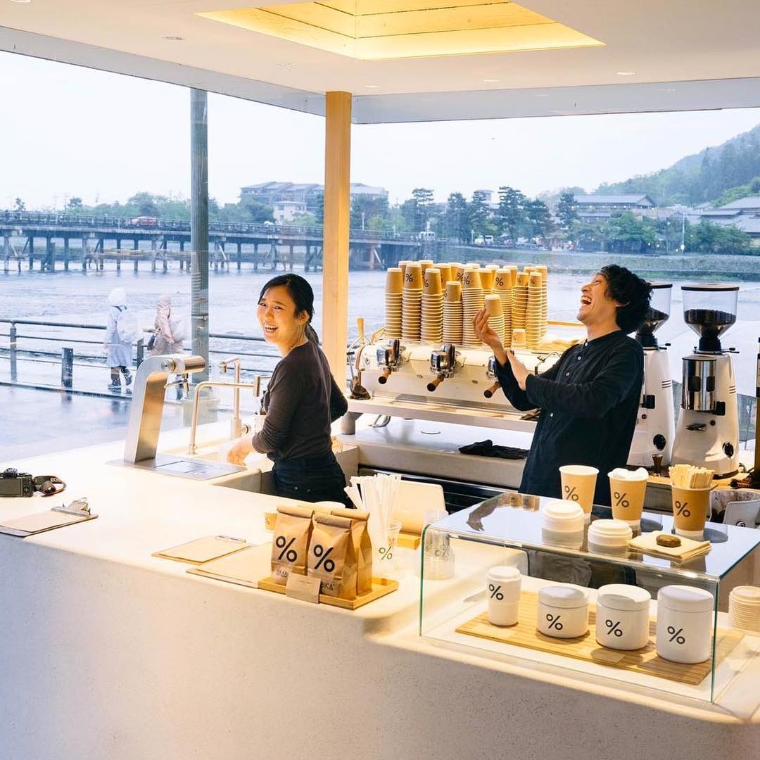 來一杯時尚度滿點的世界頂級咖啡「% ARABICA Kyoto 東山店」