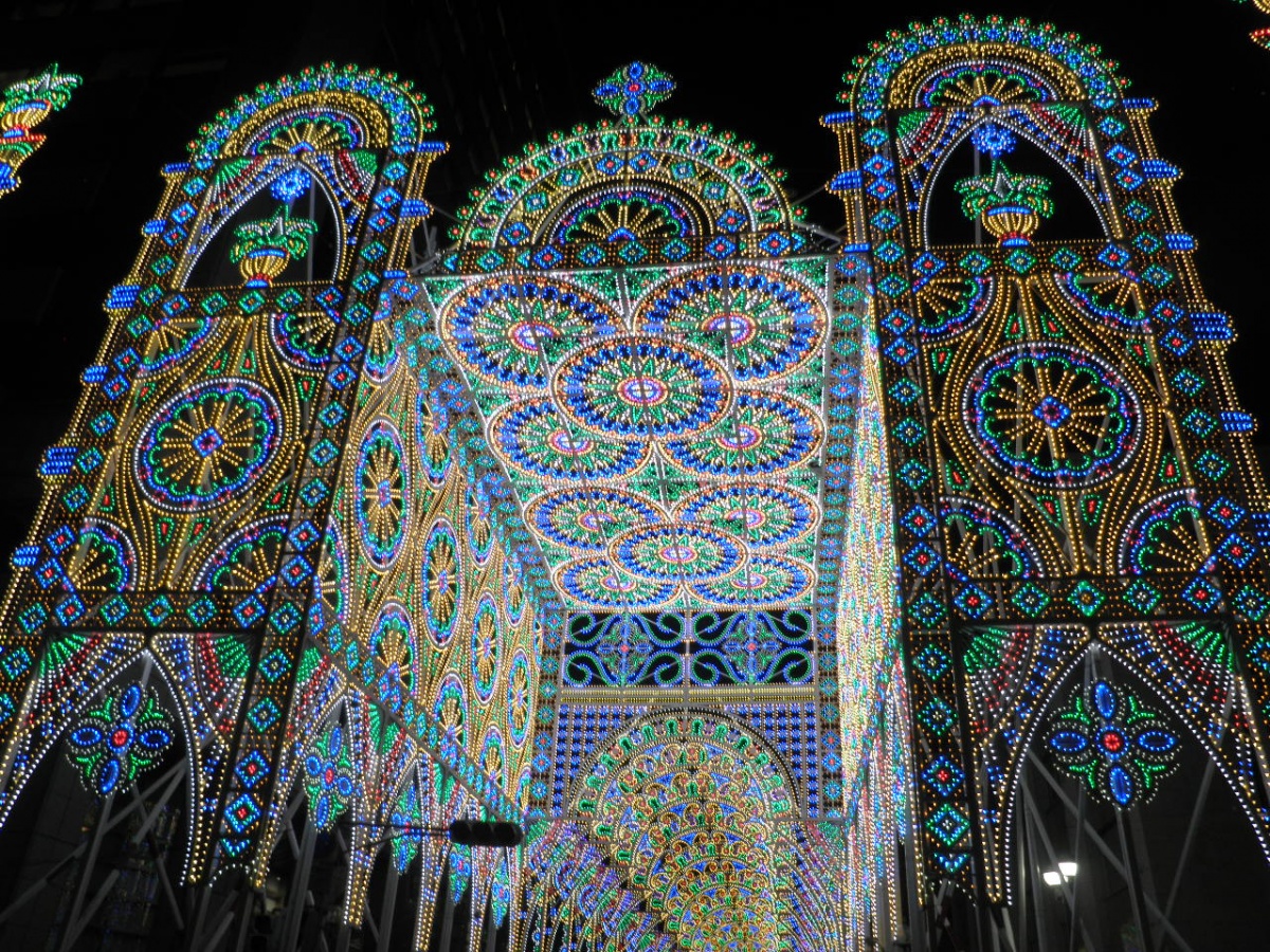 8. งานประดับไฟโกเบ ลูมินาริเอะ, เฮียวโงะ (Kobe Luminarie, Hyogo)