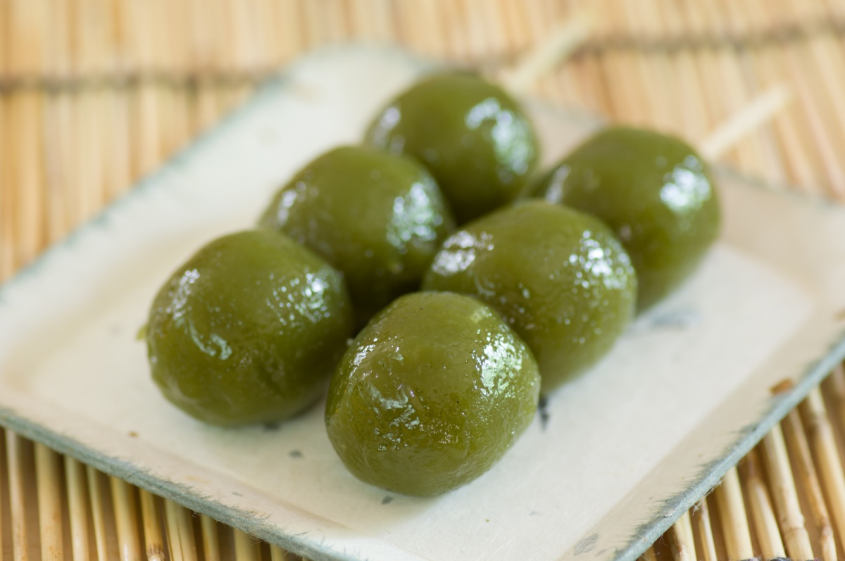 ดังโงะชาเขียว (Dango Matcha)