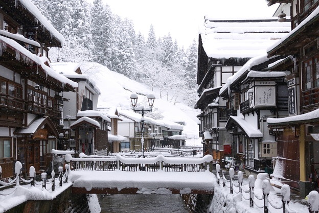 10 Ginzan Onsen (Yamagata)